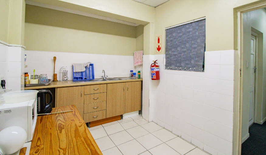 Commercial Property for Sale in Southernwood Eastern Cape